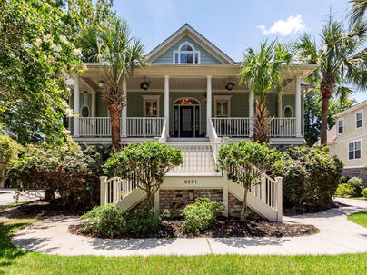Photo 1 of 25 : 8581 Refuge Pointe Circle