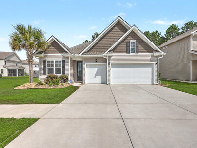 Photo 1 of 25 : 136 Airy Drive