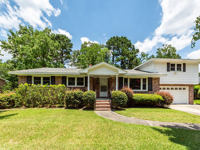 Photo 1 of 25 : 2416 Tiffany Drive