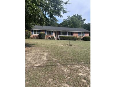Photo 1 of 7 : 271 Hodges Drive
