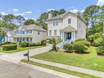 Photo 1 of 25 : 3108 Sonja Way