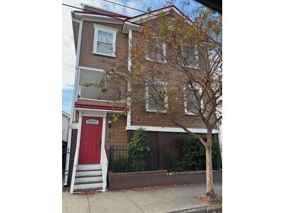 Photo 1 of 1 : 21 Aiken Street