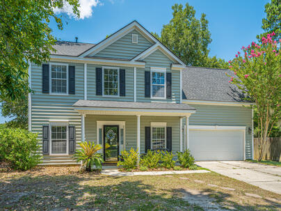 Photo 1 of 25 : 763 Bent Hickory Road