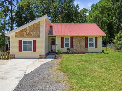 Photo 1 of 25 : 106 Cambell Court