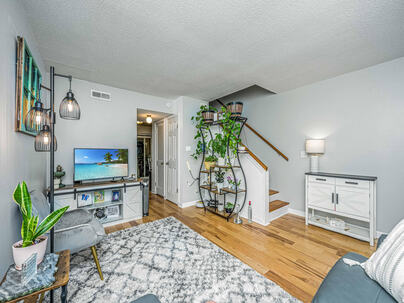 Photo 1 of 25 : 1852 Mepkin Road, #Unit F4