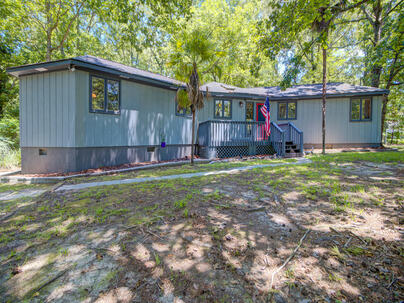 Photo 1 of 25 : 114 Poplar Circle