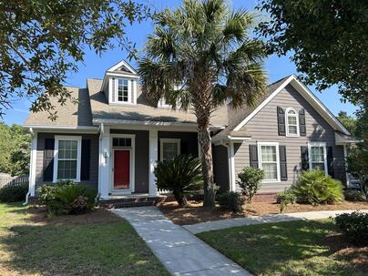Photo 1 of 25 : 101 Duck Pond Court