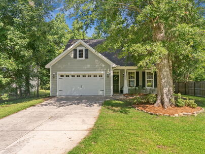 Photo 1 of 25 : 3362 Berryhill Road