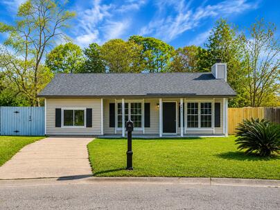 Photo 1 of 20 : 1837 Sundancer Lane