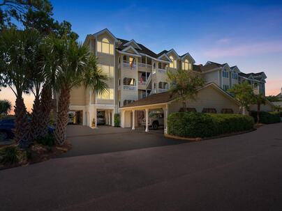 Photo 1 of 25 : 1551 Ben Sawyer Boulevard, #Unit 6e