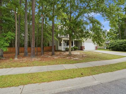 Photo 1 of 22 : 210 Breckingridge Drive