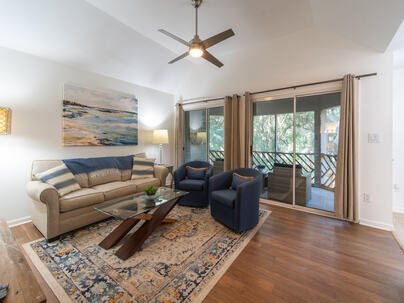 Photo 1 of 16 : 5504 Green Dolphin Way