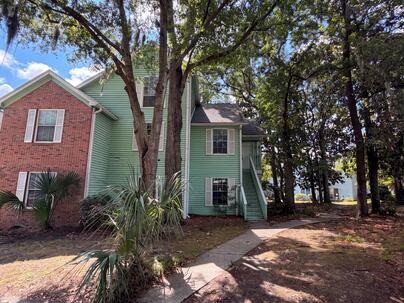 Photo 1 of 16 : 6297 Rolling Fork, #Unit 107