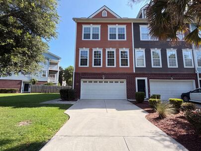 Photo 1 of 17 : 9006 Parlor Drive