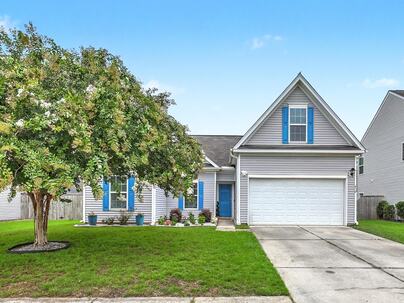 Photo 1 of 25 : 410 Gianna Lane