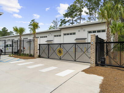 Photo 1 of 10 : 565 Faison Road, #B5