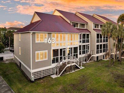 Photo 1 of 25 : 63 Mariners Cay Drive