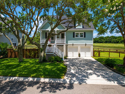 Photo 1 of 25 : 1463 Harborsun Drive