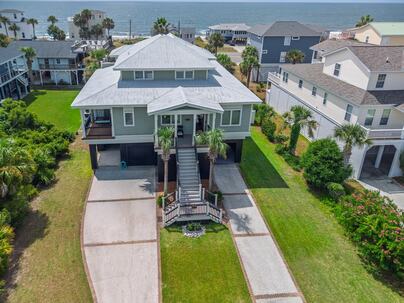 Photo 1 of 25 : 316 Sea View Lane