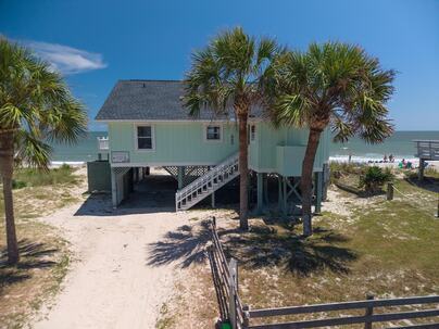 Photo 1 of 25 : 218 Palmetto Boulevard