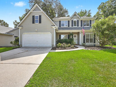 Photo 1 of 25 : 101 Candleberry Circle