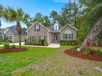 Photo 1 of 25 : 5528 Crescent View Drive