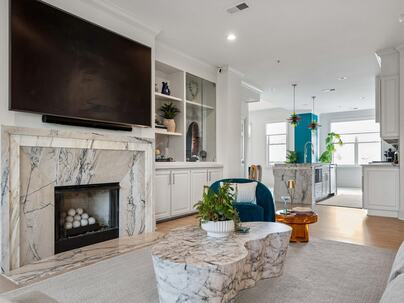 Photo 1 of 25 : 245 Seven Farms Drive, #Apt 330