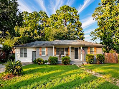 Photo 1 of 24 : 6010 Wedgewood Drive