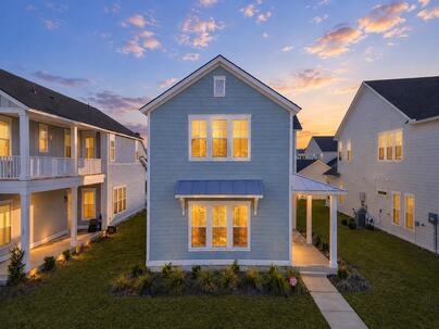 Photo 1 of 25 : 109 Marions Oak Drive