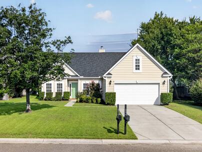 Photo 1 of 25 : 7312 Coopers Hawk Drive