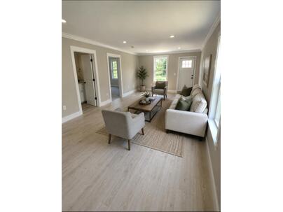 Photo 1 of 8 : 3295 Walter Drive