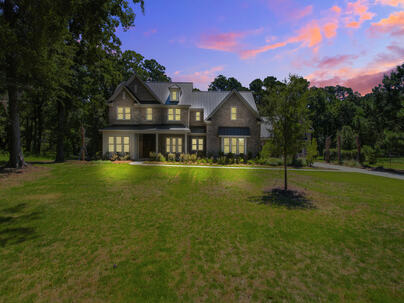 Photo 1 of 25 : 3820 Gnarled Oaks Lane