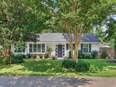 Photo 1 of 25 : 4 Ashdale Drive