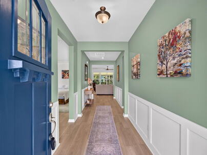 Photo 1 of 25 : 201 Palfrey Drive