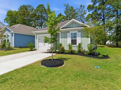 Photo 1 of 25 : 126 Congaree Court