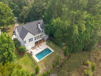 Photo 1 of 25 : 106 Berkshire Drive