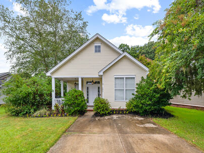 Photo 1 of 25 : 491 Hainsworth Drive