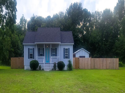 Photo 1 of 25 : 2903 Auldreeke Road