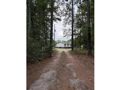 Photo 1 of 25 : 4983 Mount Carmel Road