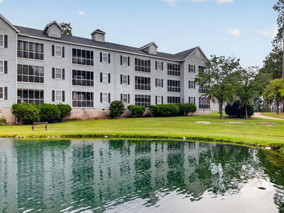Photo 1 of 25 : 2204 Cypress Pointe Lane, #B204