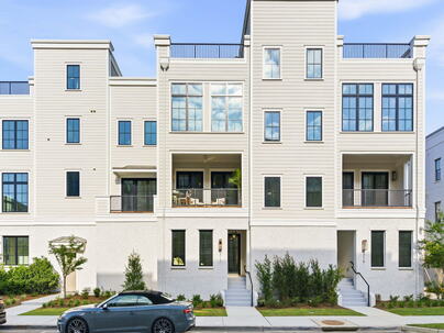 Photo 1 of 25 : 317 Longshore Street, #317