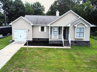 Photo 1 of 25 : 1539 Kentwood Circle