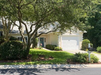 Photo 1 of 19 : 9124 Woodcreek Court