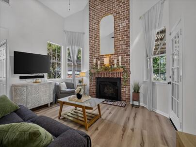 Photo 1 of 25 : 2452 Fulford Court