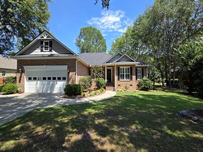 Photo 1 of 25 : 6 Lake Arbu Drive