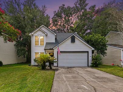 Photo 1 of 25 : 2076 Wild Flower Lane