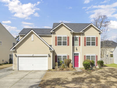 Photo 1 of 25 : 9620 Pebble Creek