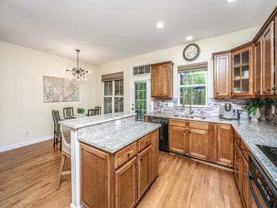 Photo 1 of 25 : 264 Fair Sailing Road, #Unit 42