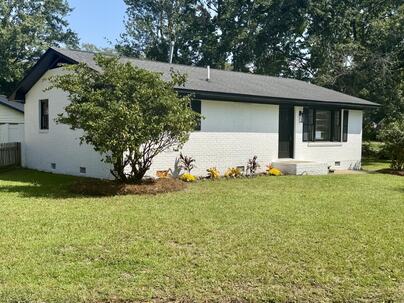 Photo 1 of 25 : 4740 Linda Street