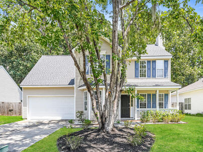 Photo 1 of 19 : 8612 Coppergrove Drive